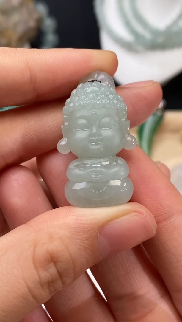 【闪购商品】翡翠颈饰未镶嵌宝宝佛