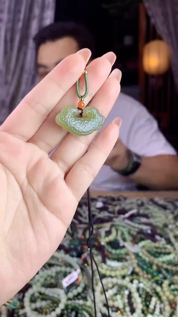 和田玉未镶嵌挂件多样性发货拍一发一