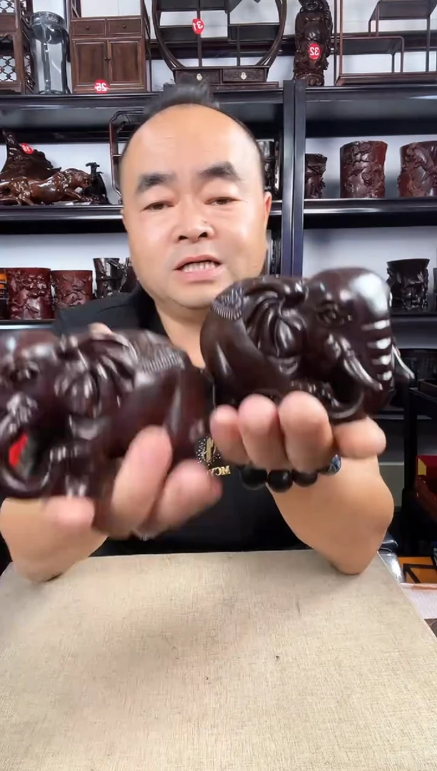 木227老李红木工艺品