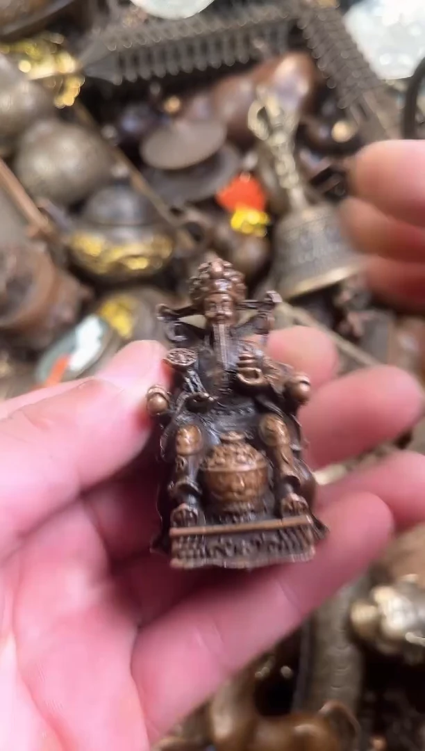 精美铜器点击下单