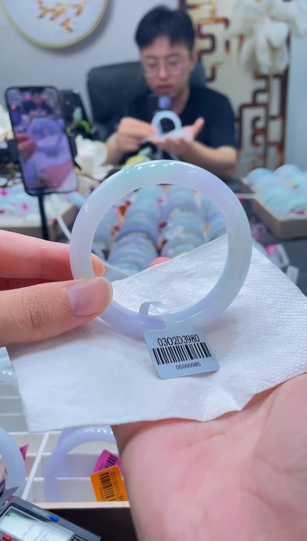 未镶嵌手镯翡翠225-58