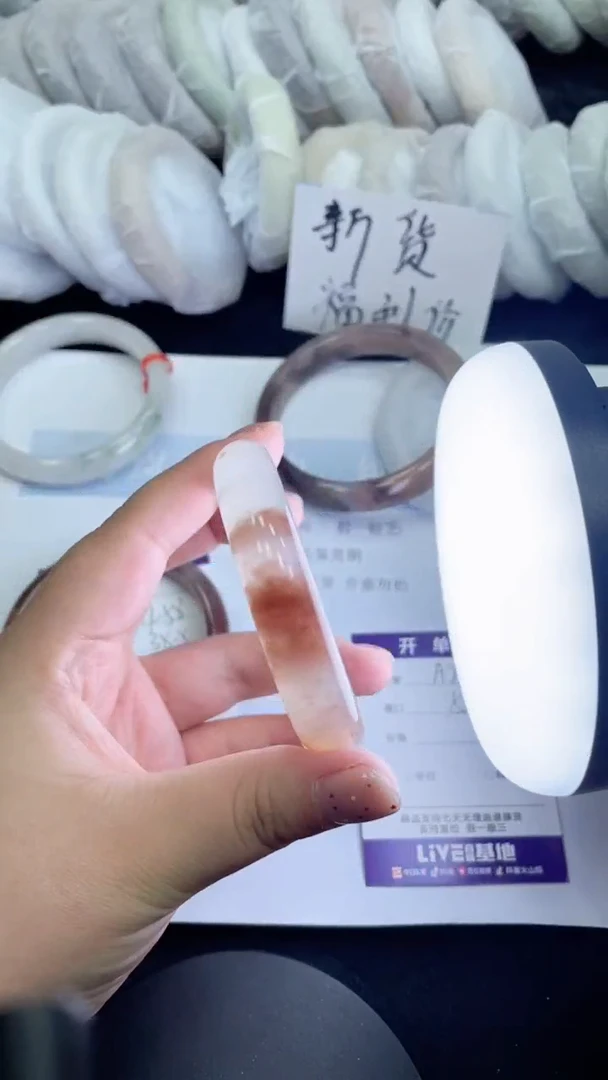 石英质玉手镯未镶嵌A76