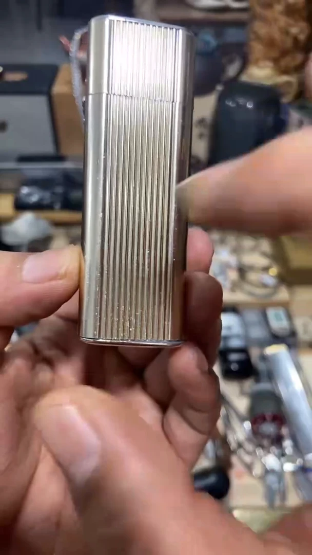 瓷片闪购商品  如图所示