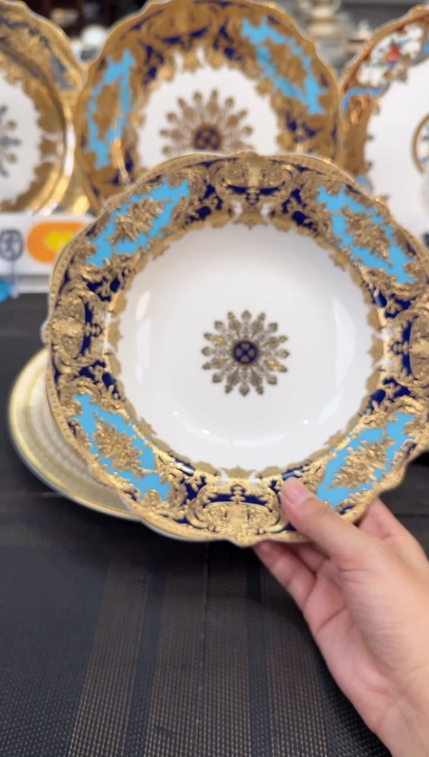 瓷片8.5英寸草帽盘 微瑕 1个