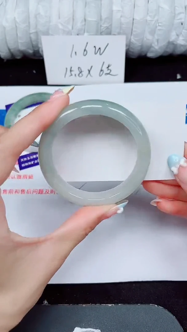 未镶嵌手镯石英质玉145-53/54