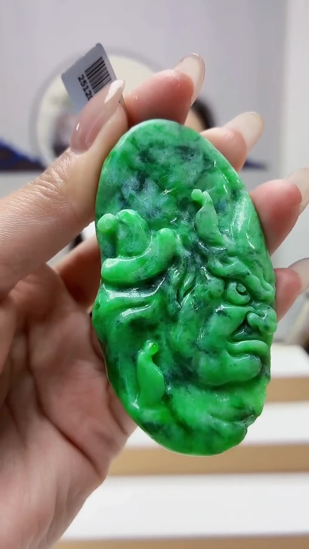 未镶嵌定制翡翠5160MM-毛货挂件47