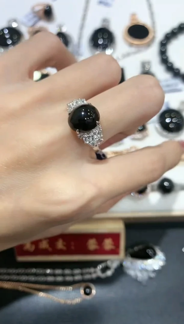 【闪购商品】翡翠吊坠(不含链)18K金镶嵌团购3