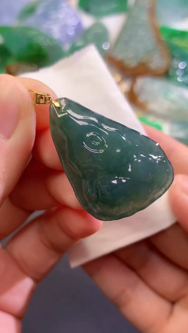 翡翠未镶嵌吊坠(不含链)459