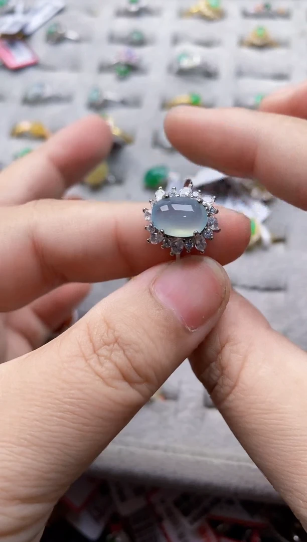 翡翠戒指银S925镶嵌8888888    2