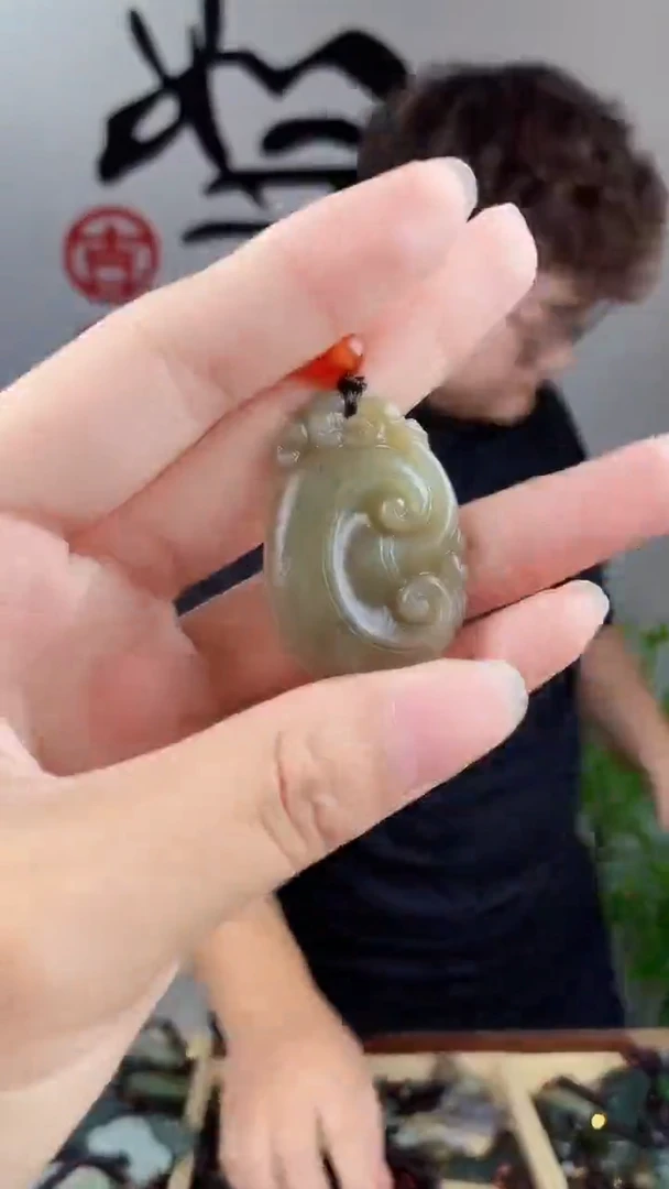 和田玉未镶嵌挂件拍一发一，多样性发货