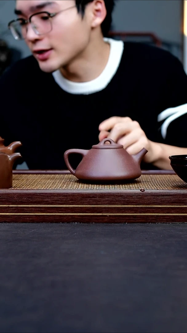 茶壶紫砂    LD      底槽青         子冶石瓢      240cc