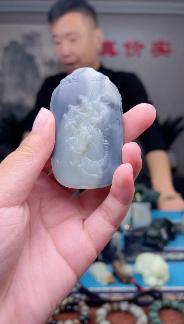 未镶嵌和田玉挂件1