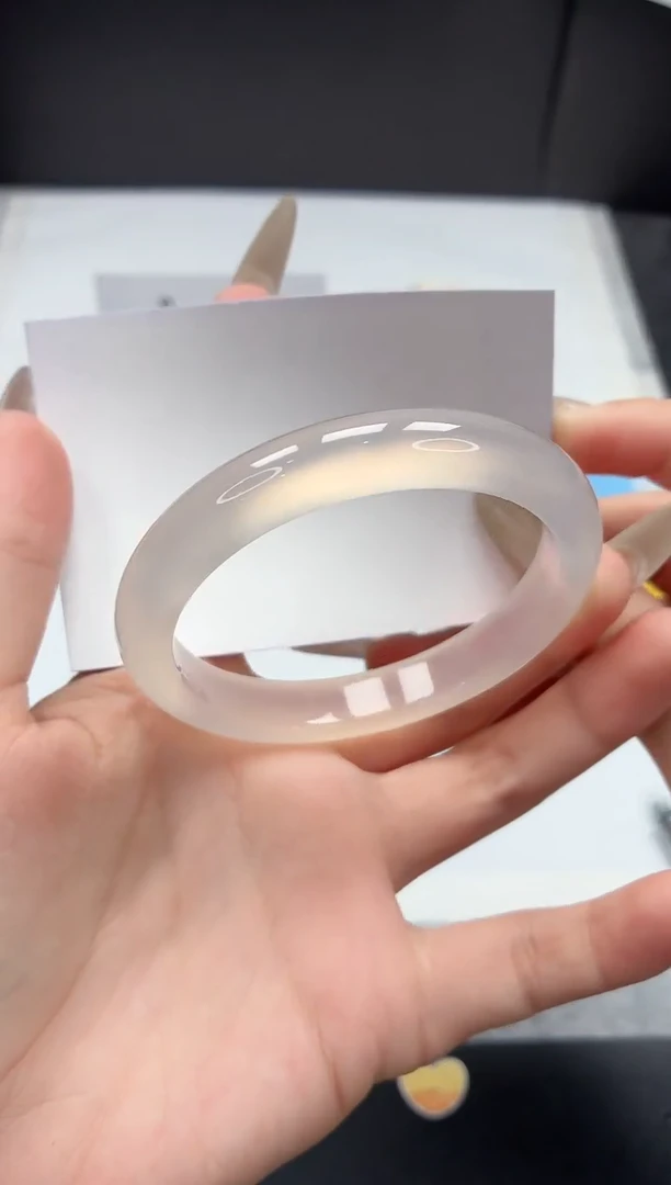 石英质玉手镯未镶嵌41/荔枝58.7