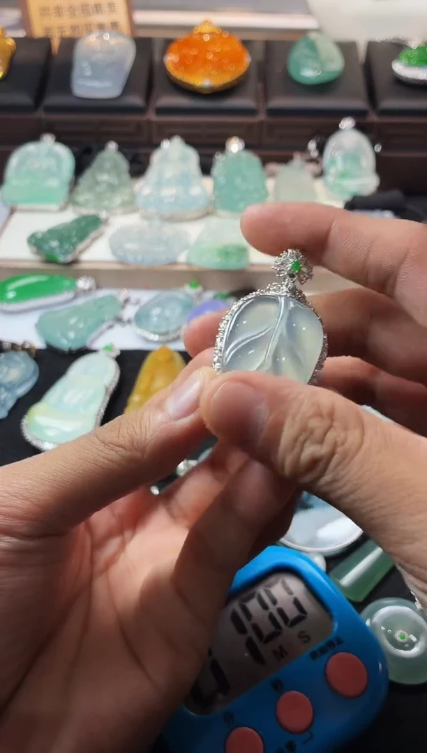 未镶嵌定制翡翠加*~  S毛货不退不换