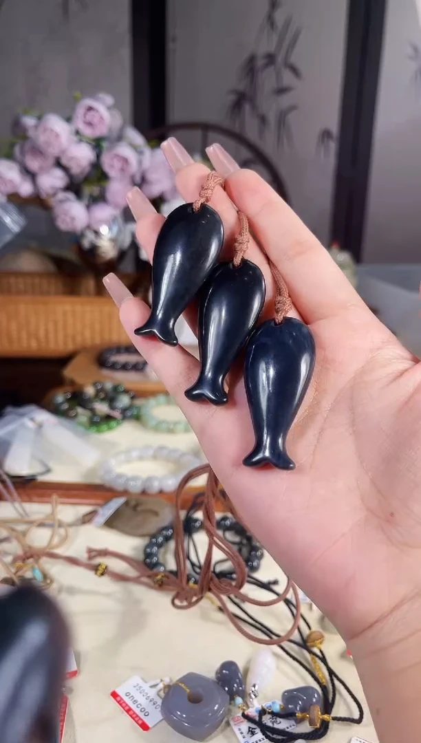 和田玉未镶嵌项链多样性发货其一 默认微瑕