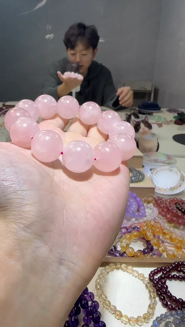 【闪购商品】芙蓉石手链未镶嵌西柚粉18