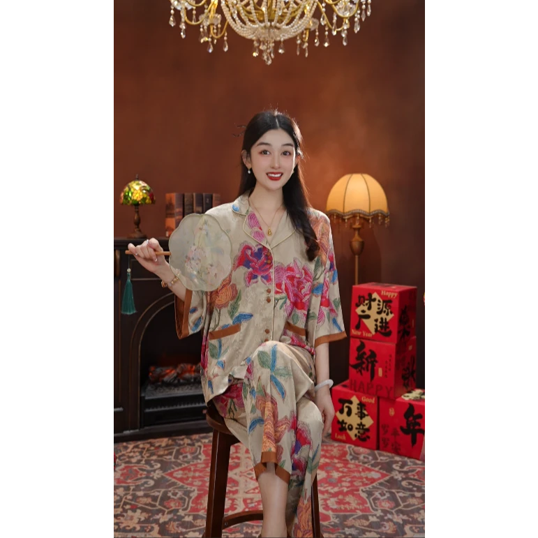 七七【国色天香】2025夏季爆款刻花工艺可外穿家居服SMS