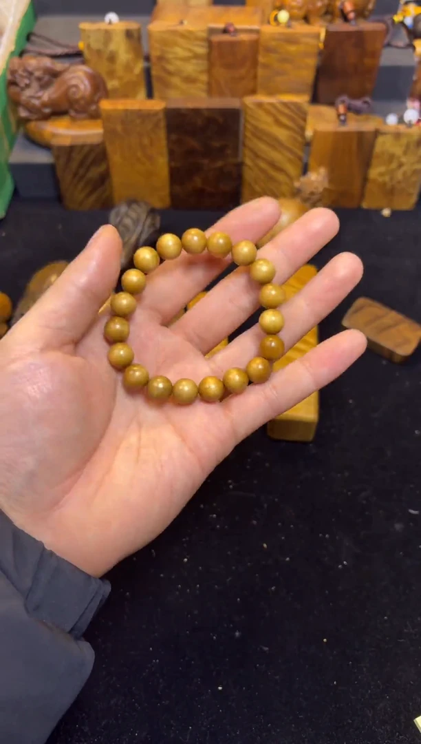 【闪购商品】楠木（金丝楠）其他1.0黄手串237