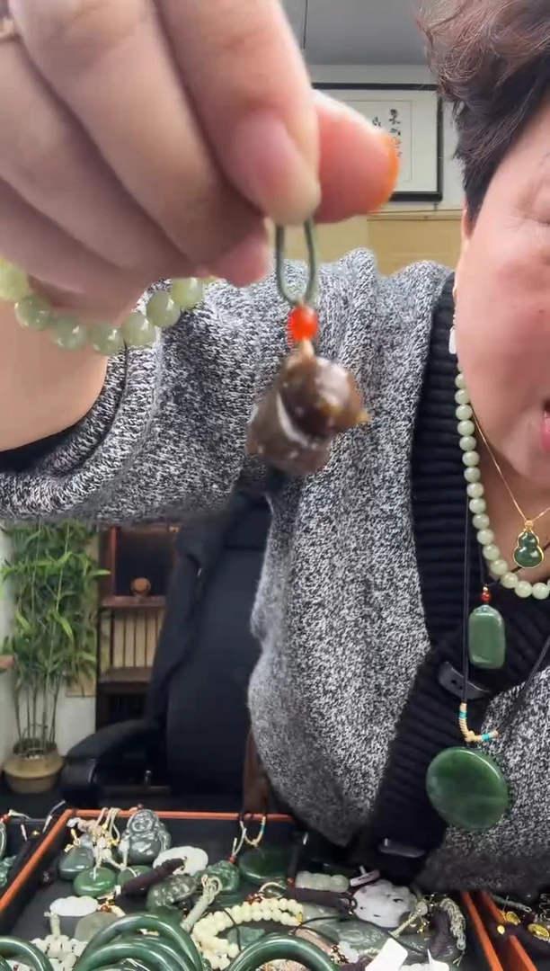 颈饰未镶嵌和田玉多样性发一  44