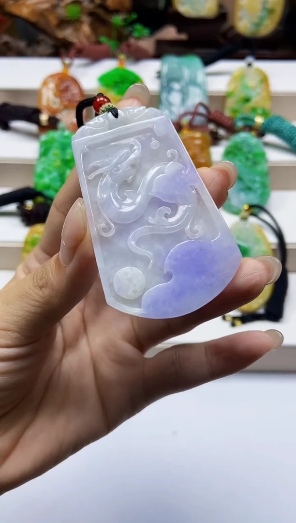 颈饰未镶嵌翡翠翡翠A货