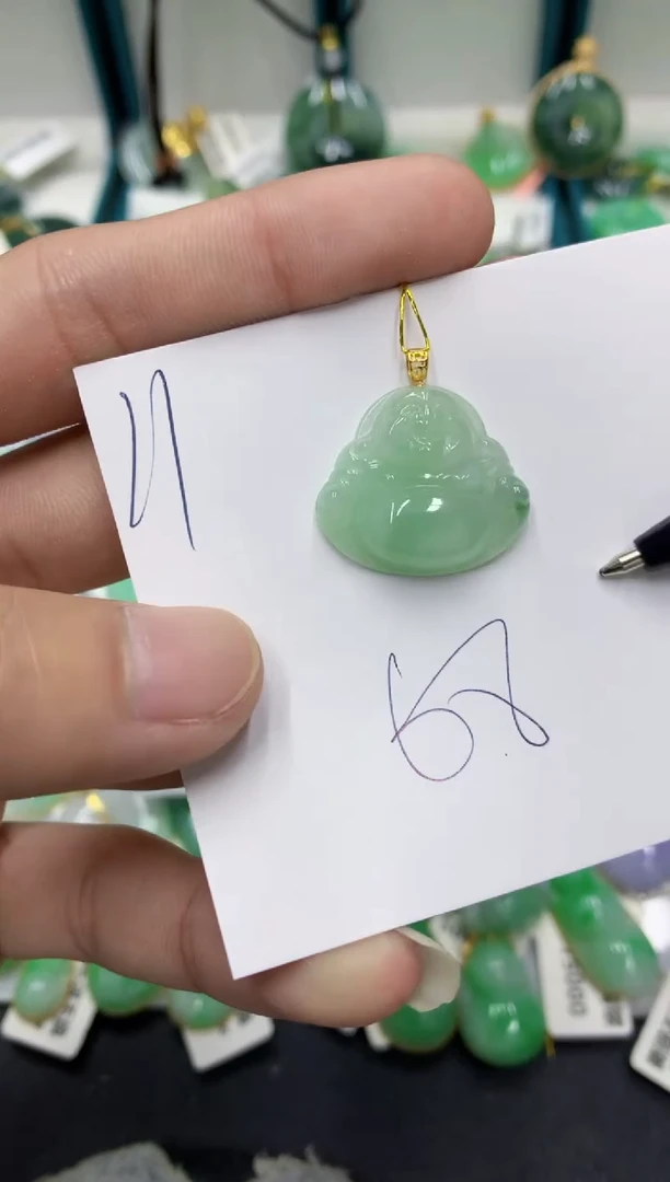 【闪购商品】翡翠颈饰18K金镶嵌翡翠