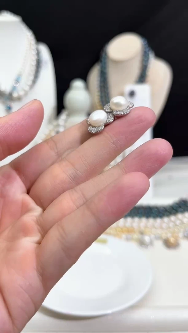 颈饰未镶嵌淡水珍珠P16