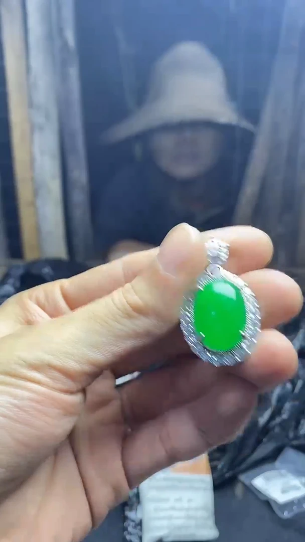 满色吊坠 所见即所得！