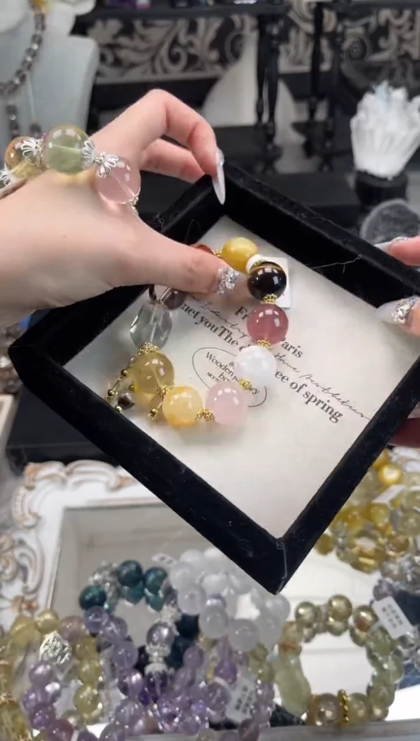 【闪购商品】水晶手链未镶嵌天然水晶 多样性发货