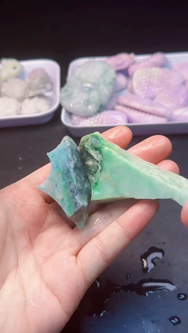 配石翡翠002天然A货翡翠