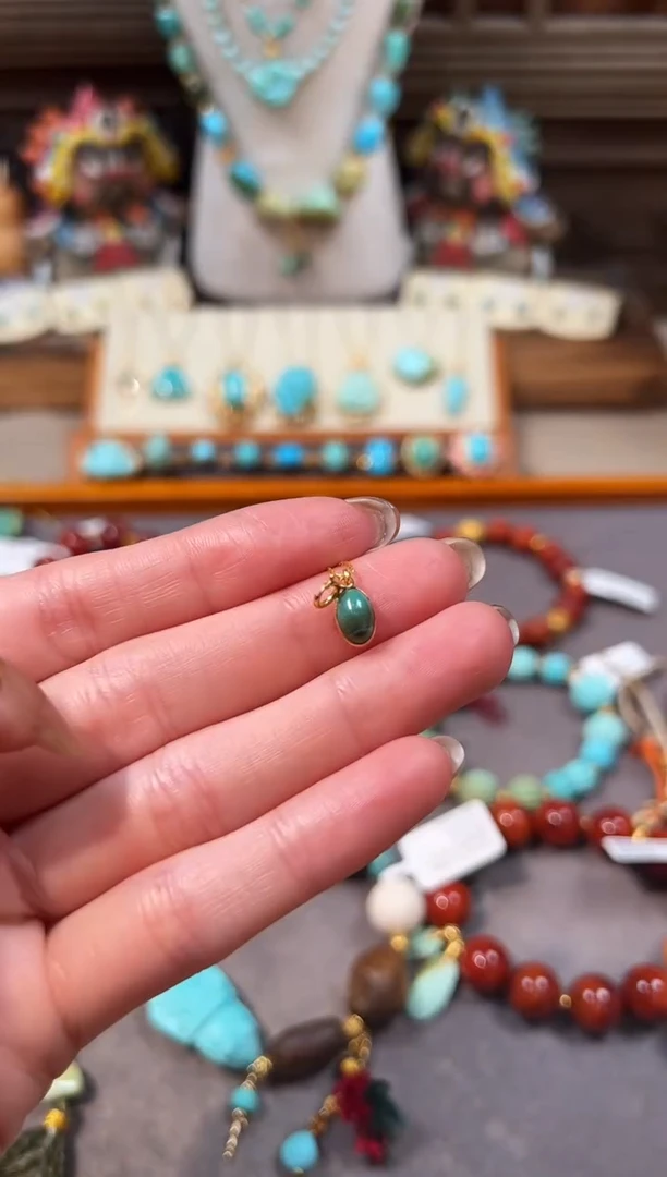 18K金镶嵌绿松石提溜绿松石提溜