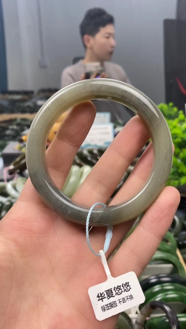 未镶嵌手镯和田玉60.4