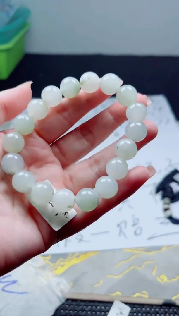 未镶嵌定制翡翠翡翠