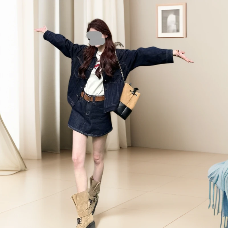 欧洲站2025新款港风复古高级感牛仔外套套装高腰显瘦短裙两件套女