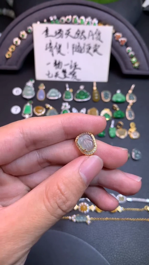 颈饰银S925镶嵌翡翠1
