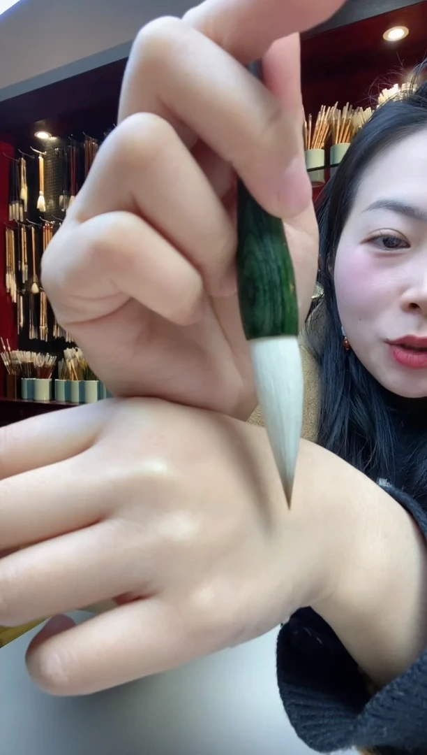 【闪购商品】幻灵大号毛笔一支出峰5.0左右