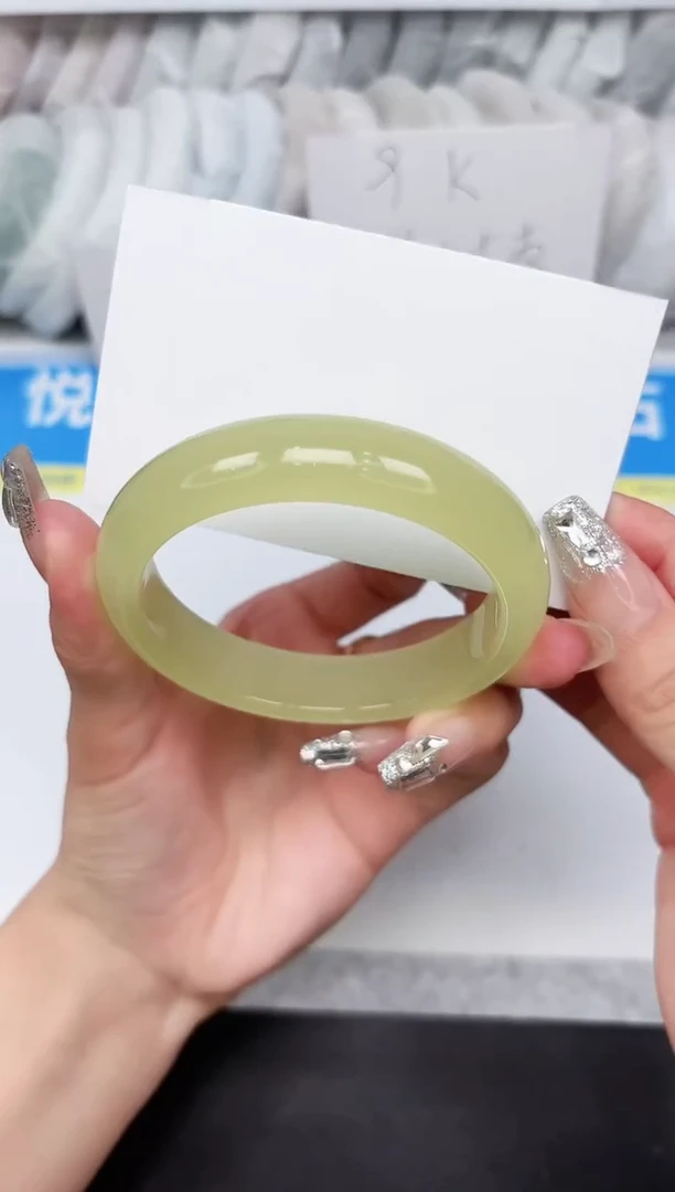 石英质玉手镯未镶嵌62-58.2