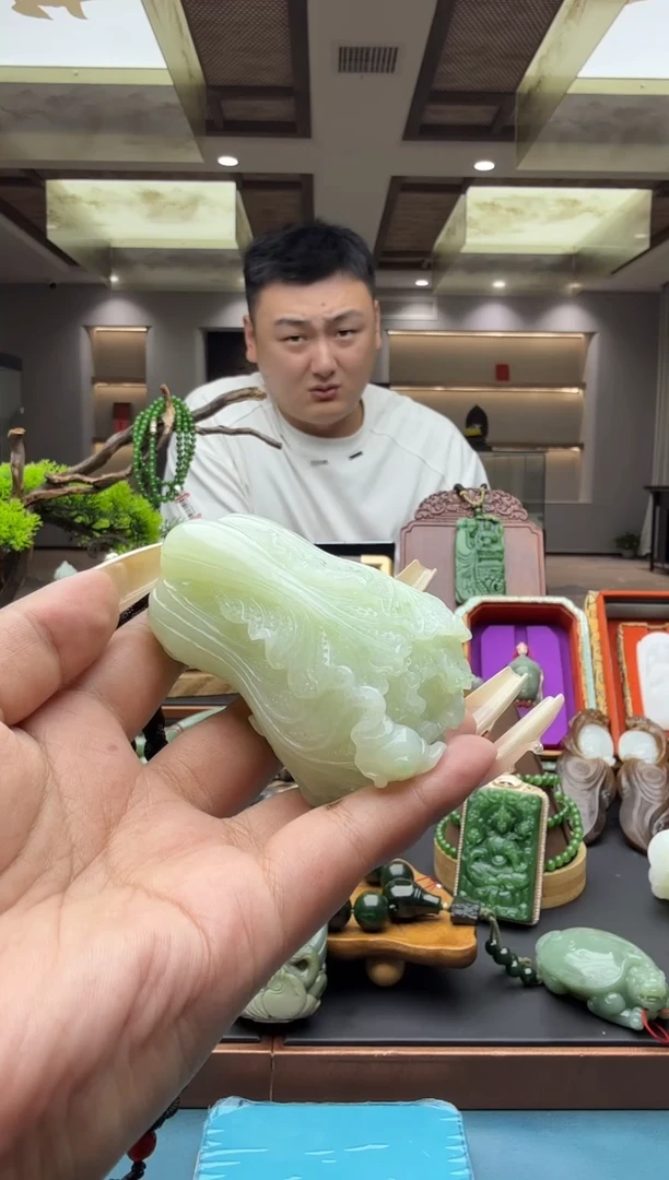 未镶嵌和田玉把件cq