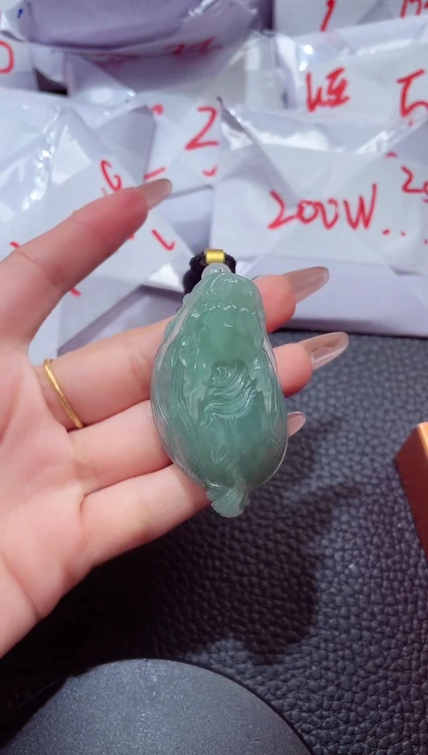 颈饰未镶嵌翡翠00000143