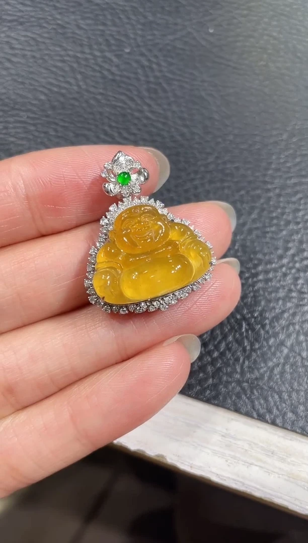 吊坠(不含链)18K金镶嵌翡翠佛