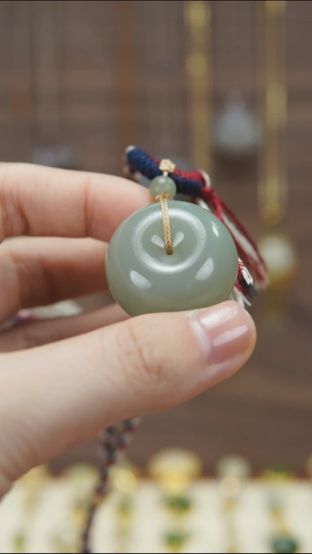 和田玉未镶嵌吊坠(不含链)和田玉平安扣吊坠