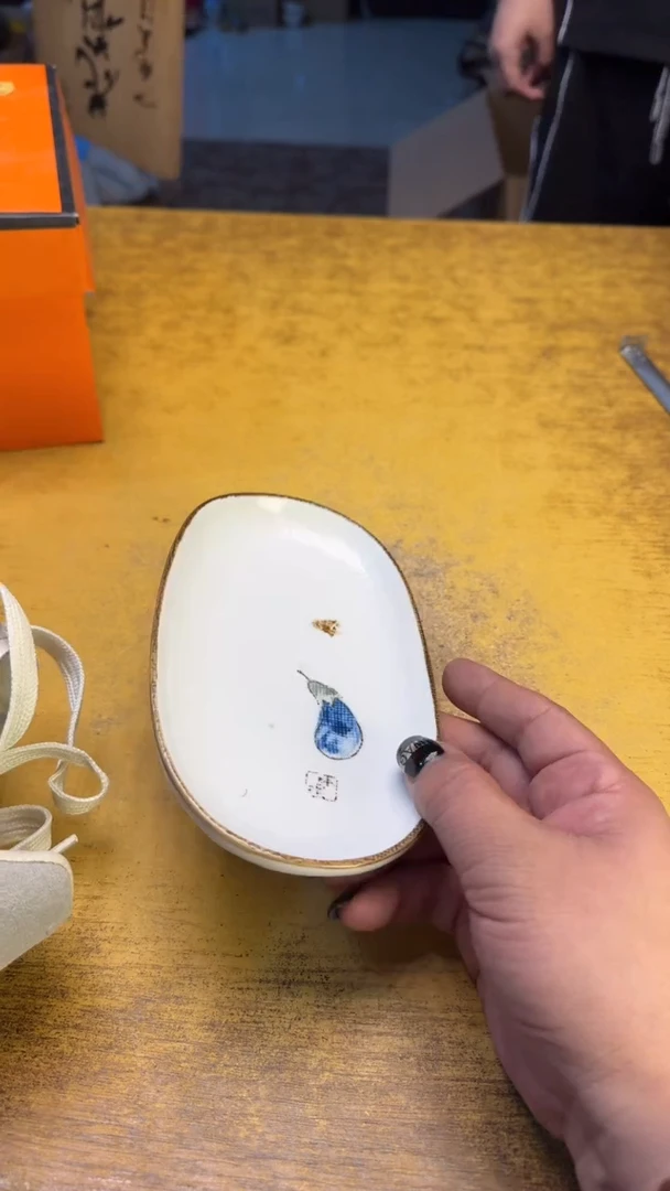 瓷器瓷器瑕疵破破105 37码碗