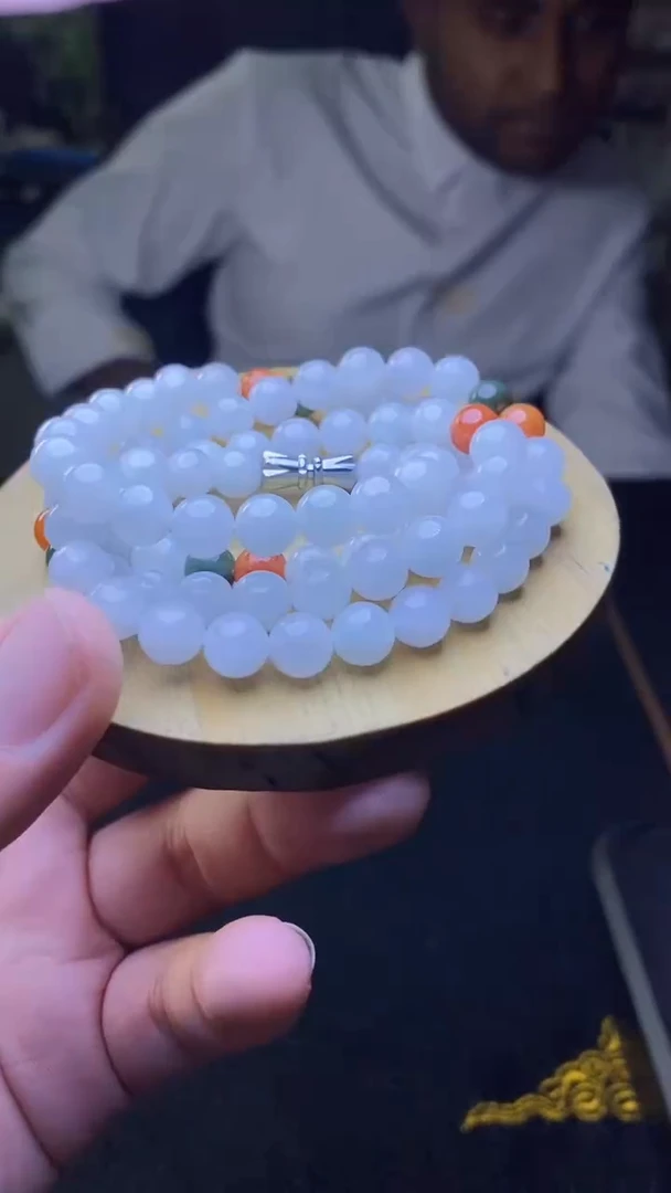 定制翡翠未镶嵌天然缅甸A货翡翠，多样性发货，拍一发一