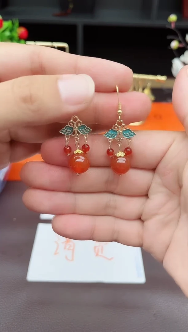 玛瑙/玉髓耳饰银S925镶嵌530000