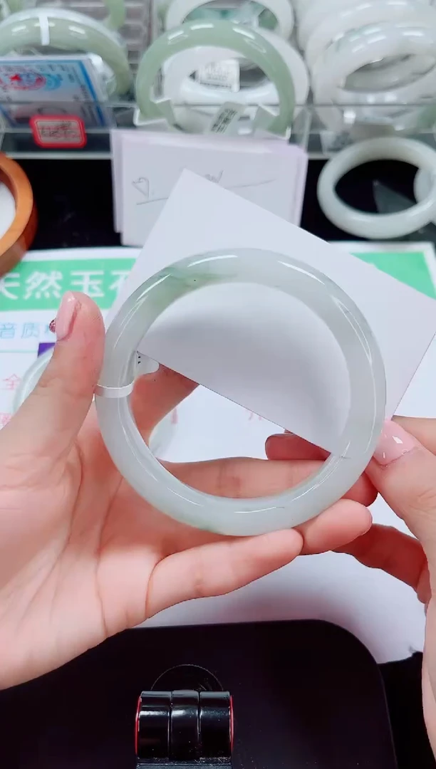 未镶嵌手镯石英质玉184-62/63