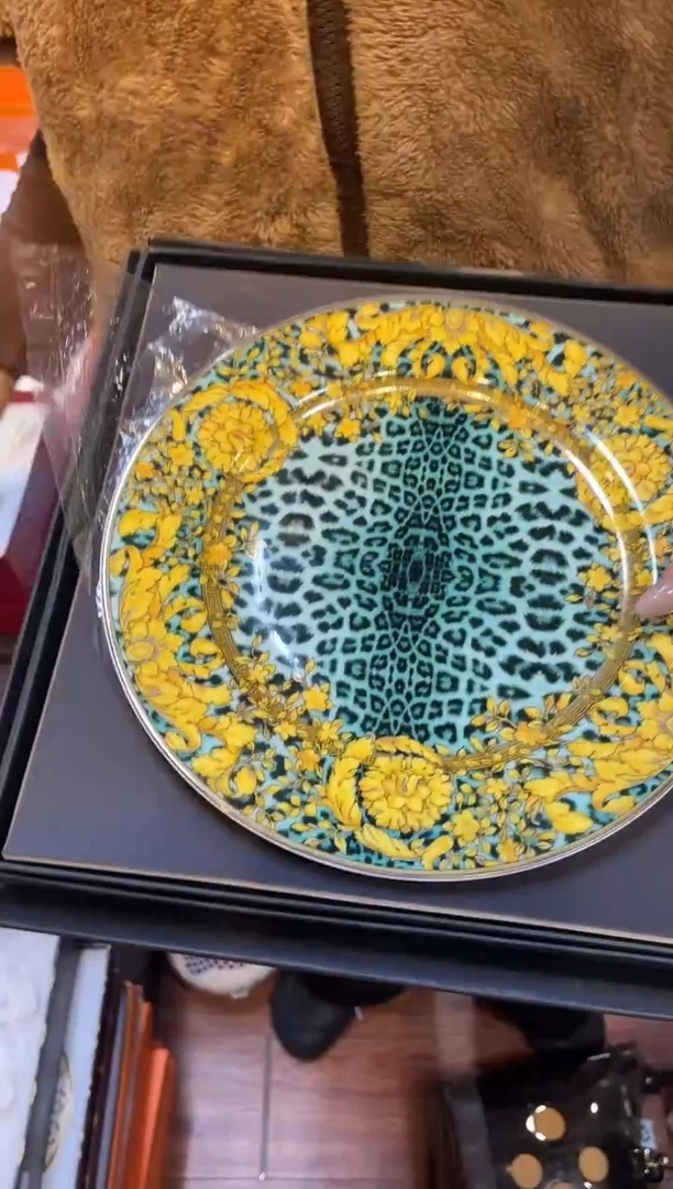 杯鸿辉家品牌瓷器，京东包邮！