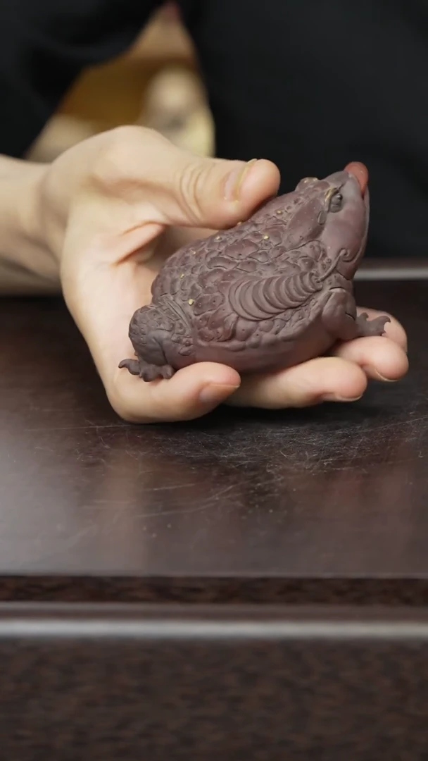 紫砂茶宠金蟾茶宠