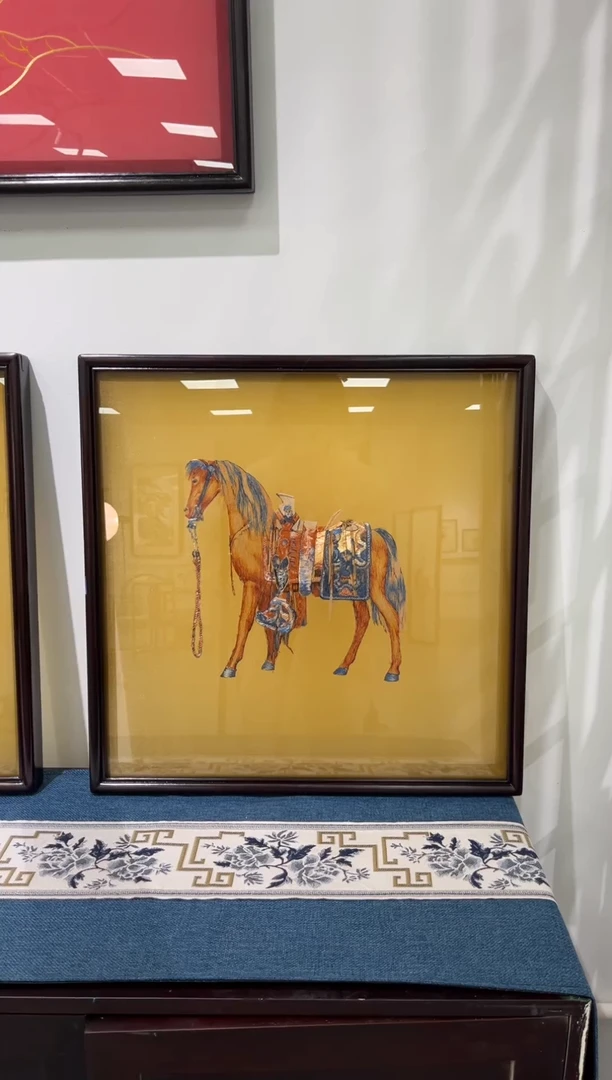 刺绣马装饰画一个