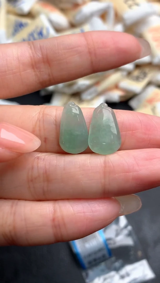 未镶嵌挂件翡翠一