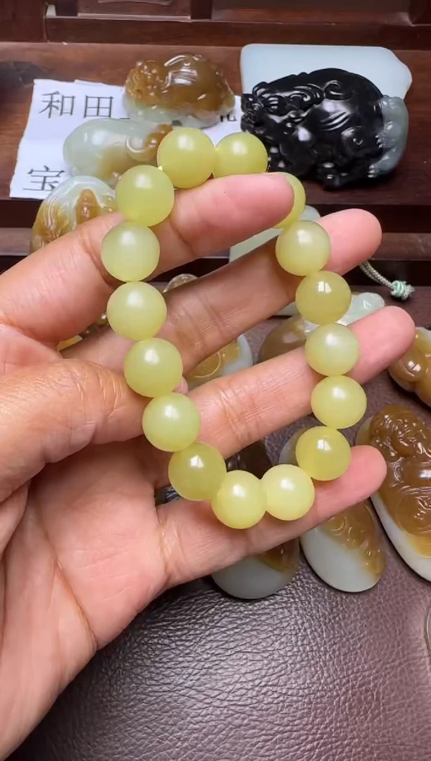 未镶嵌和田玉挂件和田玉手串
