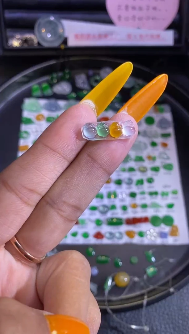 未镶嵌挂件翡翠金蟾